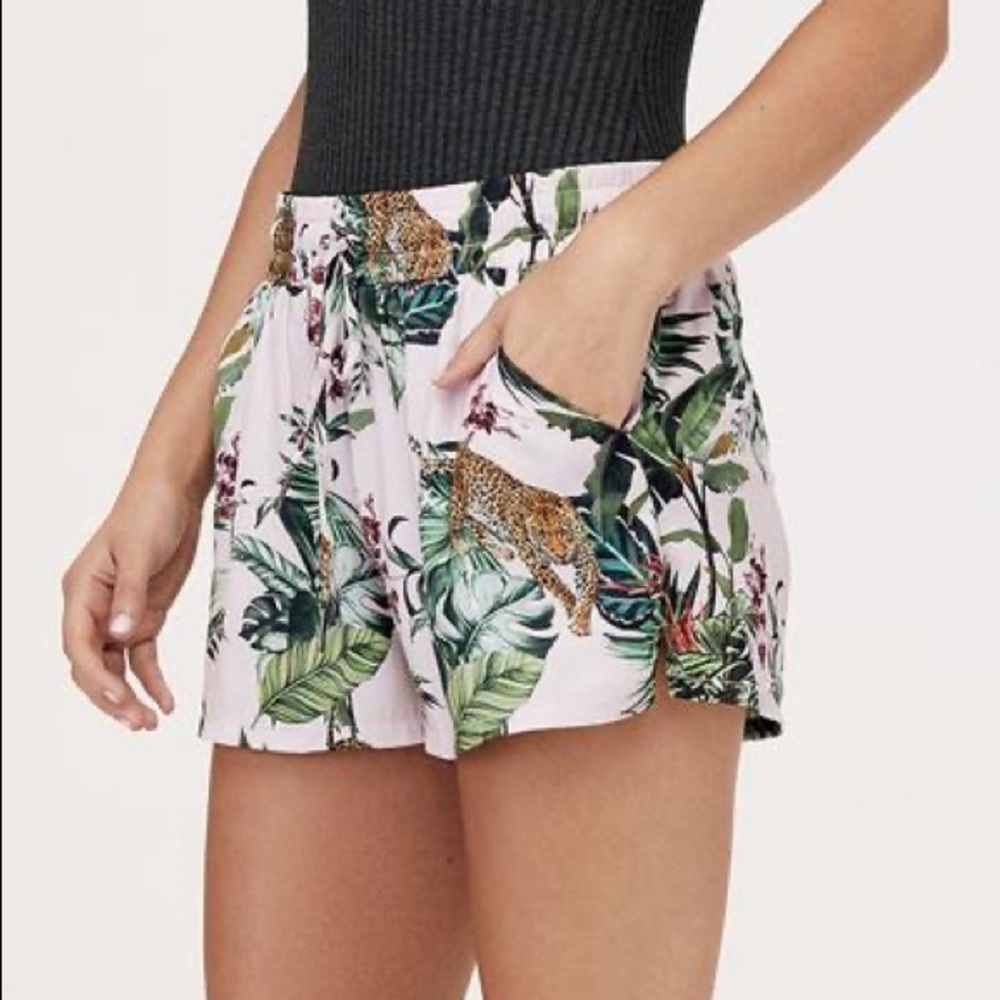 David Lerner Bibi Shorts - Jungle Print - Small